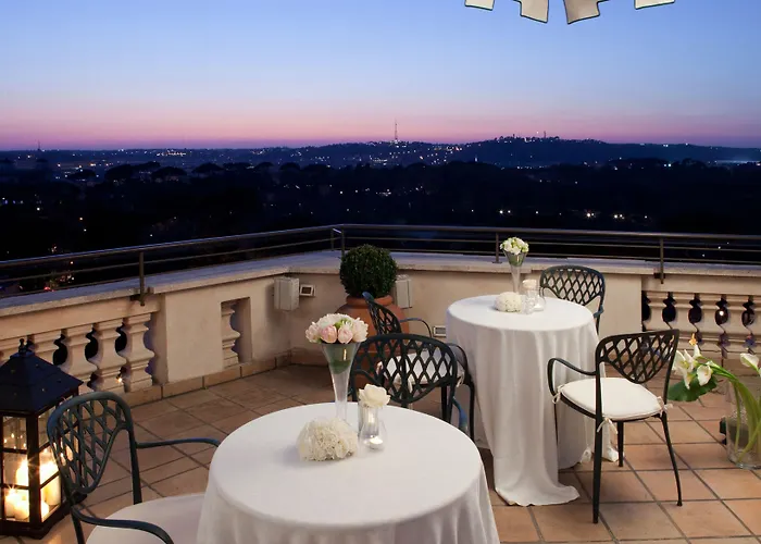 Marriott Grand Flora Szálloda