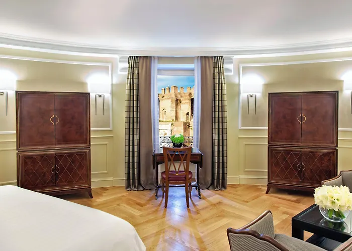 Marriott Grand Flora 4*